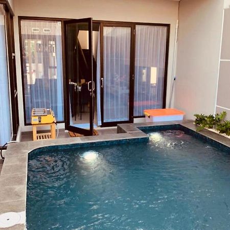 Platinum Setrasari Guest House 5Br Private Pool Bandung Exterior photo