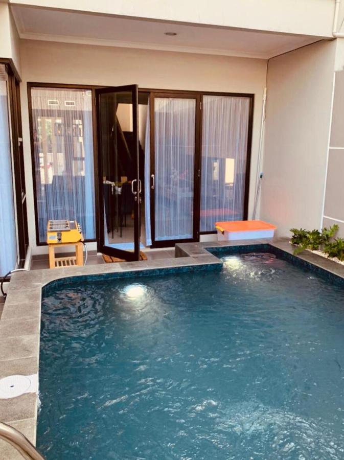 Platinum Setrasari Guest House 5Br Private Pool Bandung Exterior photo